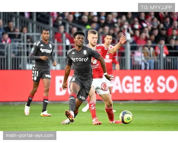 法甲联盟发布二月数据报告：联赛平均攻防转换频率同比上升12%